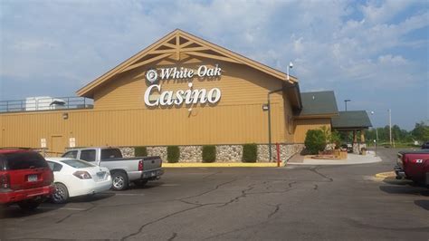 White oak casino - White Oak Casino. Nation | Tribe: Leech Lake Band of Ojibwe. WHITE OAK CASINO. 45830 US Highway 2 Deer River, MN 56636. 800-653-2412